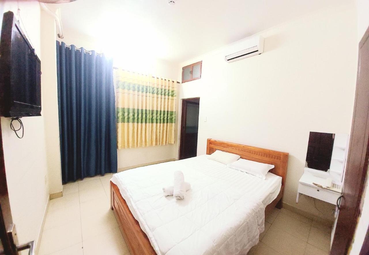 Khach San Huong Quynh Hotell Ho Chi Minh-staden Exteriör bild